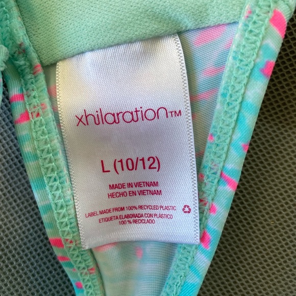 Xhilaration Two-Piece - Size Large/10-12 - Picture 4 of 5